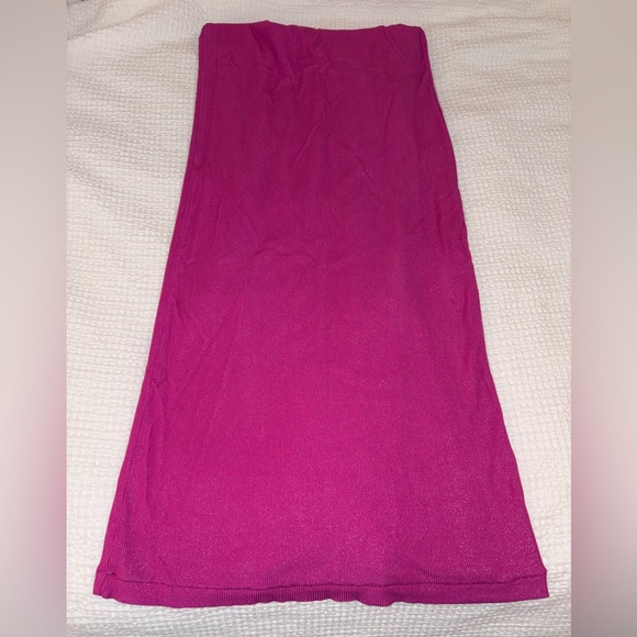 SKIMS Pink Soft Lounge Shimmer Maxi Dress in Fuchsia Foil Magenta  - Size Large - Picture 10 of 16